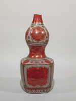 Large Vase in Shape of Gourd   Design in overglaze enamel and goldimage